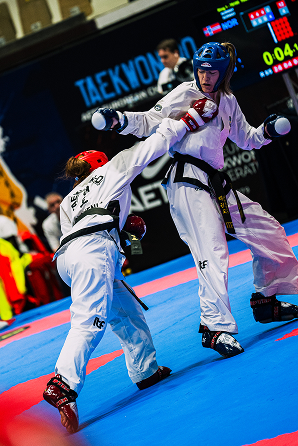 ITF Taekwon-Do athlete competing