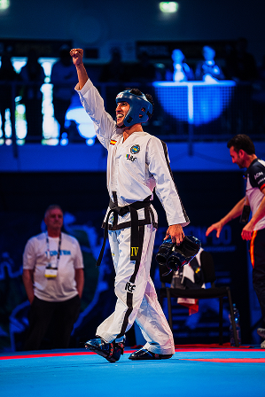 ITF Taekwon-Do athlete competing